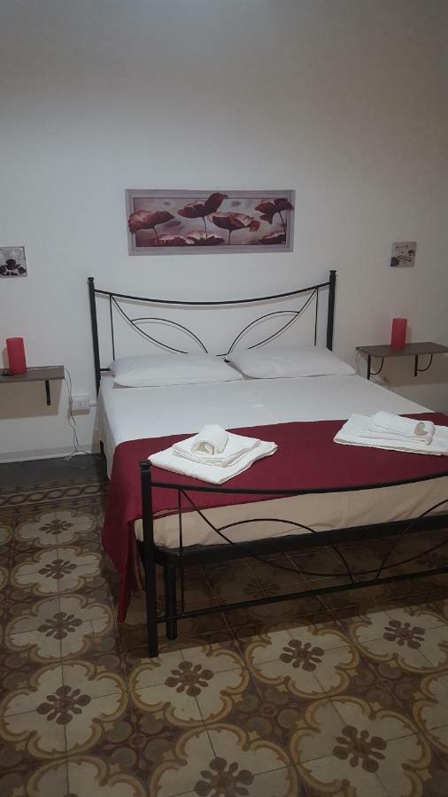 Bed and Breakfast Rest And Go Palermo Exteriér fotografie